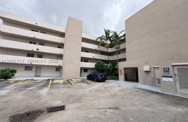 6091 W 22nd Ct Gallery 1
