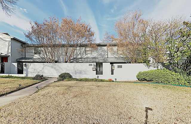 3704 W 6th St - 3704 West 6th Street, Fort Worth, TX 76107