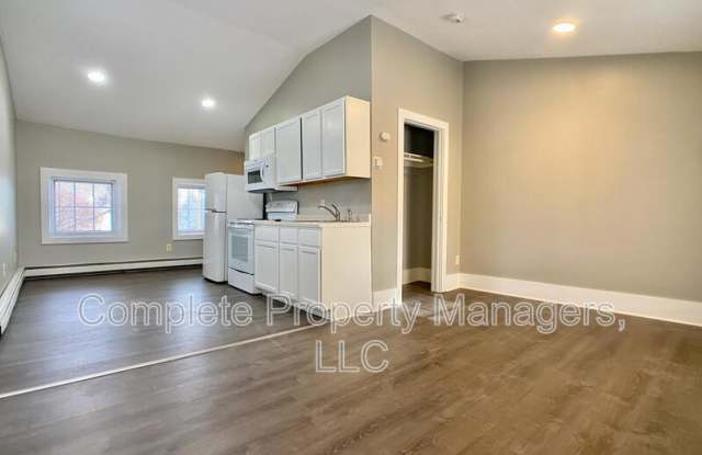 820 South Minnesota Avenue - 4 photos photos