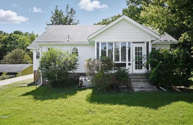 Four Bedroom Home! photos photos
