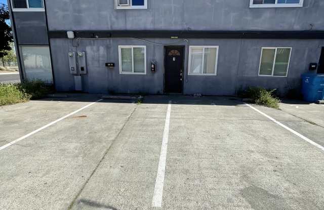 712 Bridge Street - 1 photos photos