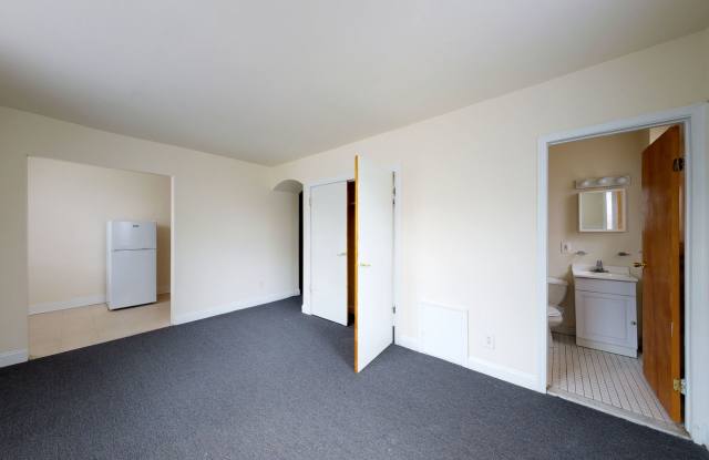 Penn Hall Apartments photos photos