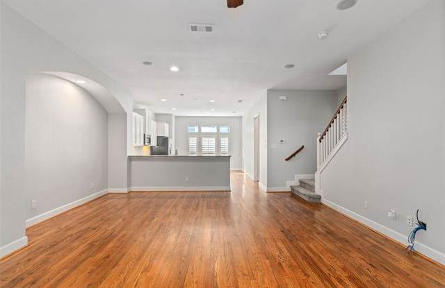 904 Marilla Court Gallery 4