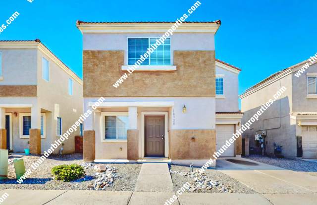 $500 off first months rent!! Gated community near the base with refrigerated air photos photos