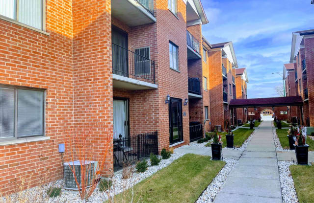 8430 West Catalpa Avenue - 8430 West Catalpa Avenue, Chicago, IL 60656