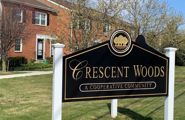 307 Hicksville Road - 307 Hicksville Road, Levittown, NY 11714