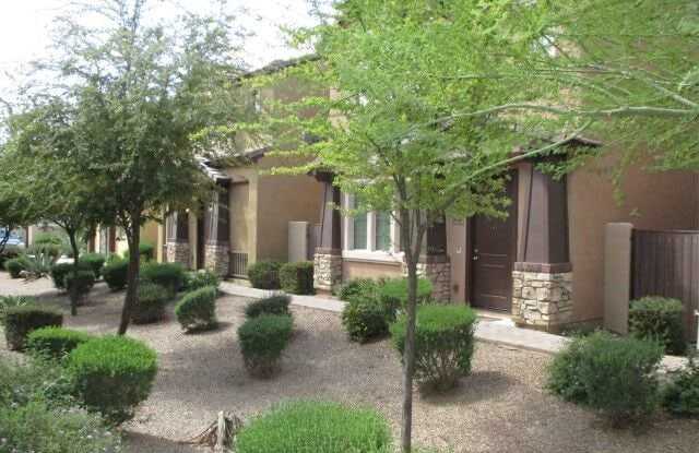 2040 East Heartwood Lane Gallery 3