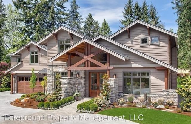 9022 NE 28th Street - 9022 NE 28th St, Clyde Hill, WA 98004