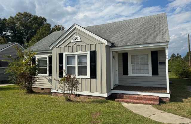 3 Bedroom House in Fairview Circle - 106 North Fairview Circle, Tarboro, NC 27886