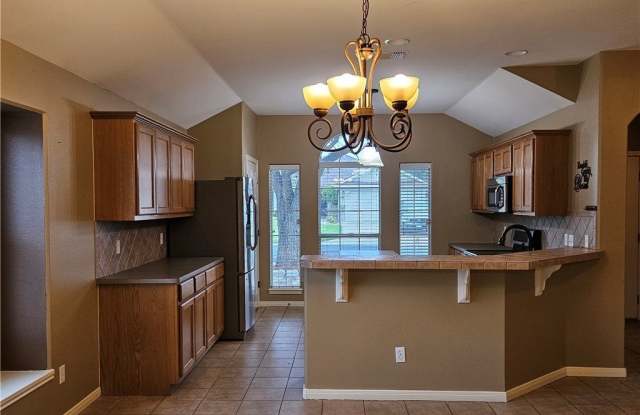 319 Riata Gallery 3