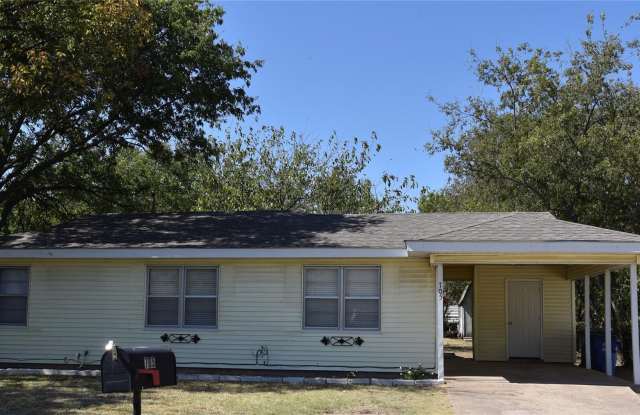 3 Bedroom, 1 bath in Decatur TX photos photos