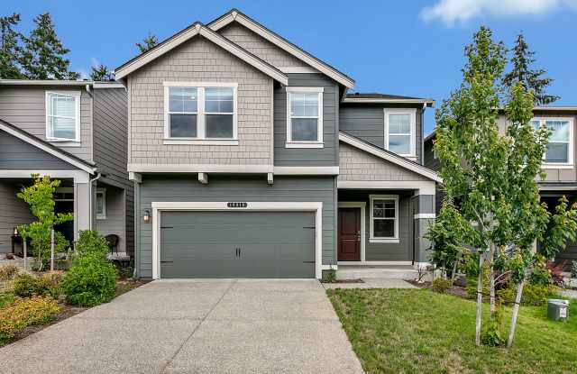 Spacious Puyallup Home with Room for the Entire Family! photos photos