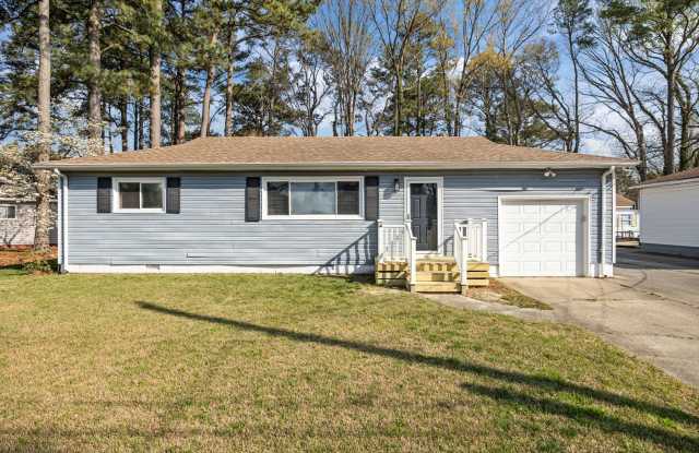 Quiet 3-Bedroom Home with Spacious Garage – Convenient Chesapeake Location photos photos Quiet 3-Bedroom Home with Spacious Garage – Convenient Chesapeake Location photos photos