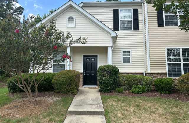 Gorgeous 3 Bed/2 Bath South Durham Townhome - Location, Location, Location! photos photos