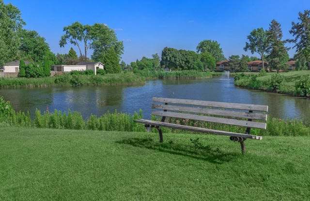 1911 Golfview Dr Unit A11 Gallery 2