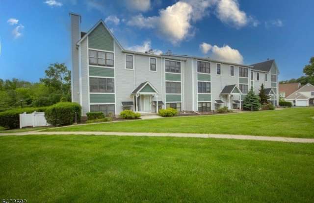 22 Burlington Ct photos photos