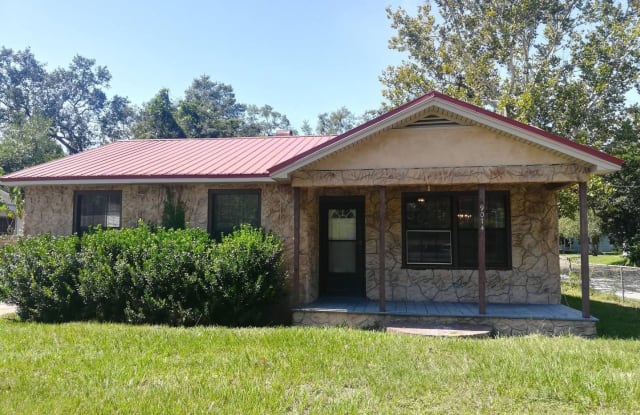 9074 5th Ave - 9074 5th Avenue, Jacksonville, FL 32208