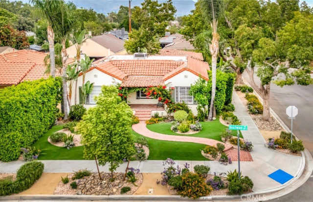 546 S Beachwood Drive photos photos