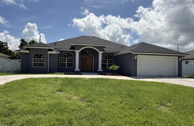 3849 SW Mckim Street Gallery 2