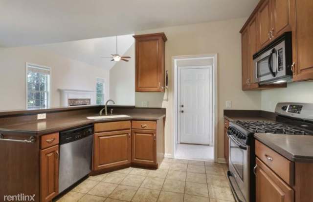 3607 Kelsey Chase Ct Gallery 3