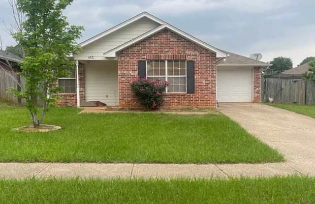 2 Bedroom 1.5 Bath in Whitehouse! photos photos