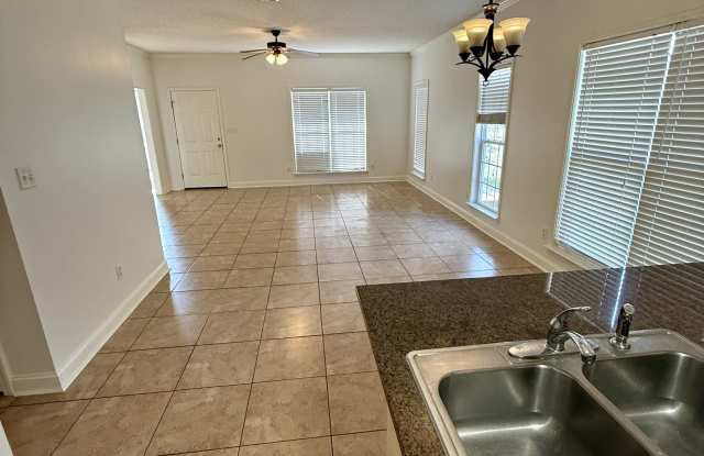 132 Laurelwood Court Gallery 2