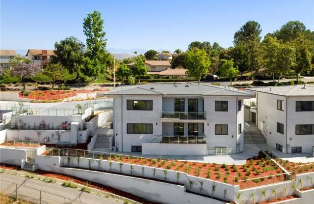 7264 E Lake Crest Lane Gallery 3