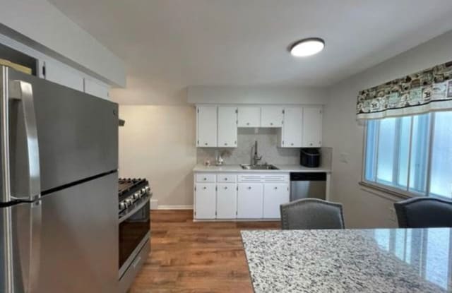 2053 vernier rd 1 - 2053 Vernier Road, Grosse Pointe Woods, MI 48236 2053 vernier rd 1 - 2053 Vernier Road, Grosse Pointe Woods, MI 48236