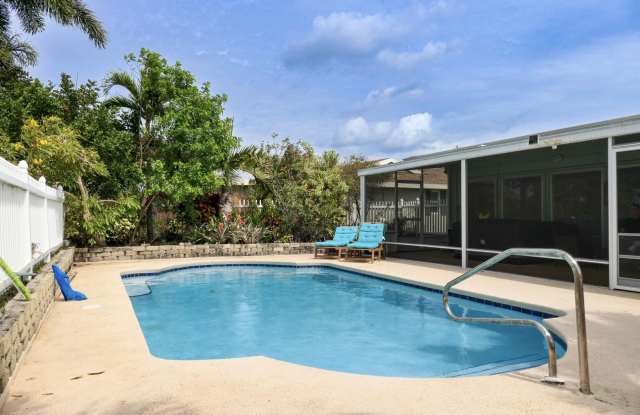 1514 SE Westmoreland Boulevard photos photos