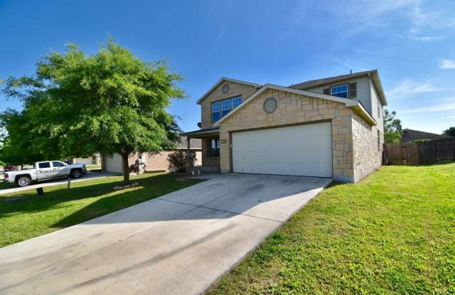 Welcome home to 120 Tower Bluff! photos photos