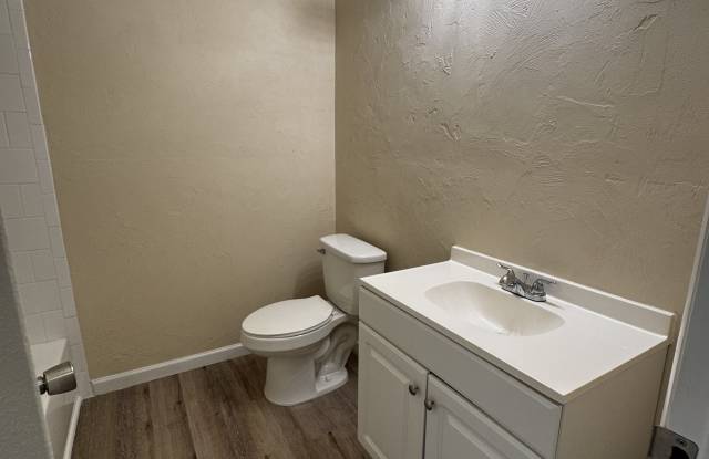 417 JEFFERSON ST - 1 photos photos