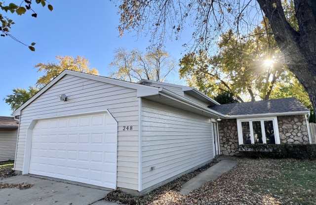 248 Waverly Drive - 248 Waverly Drive, Elgin, IL 60120
