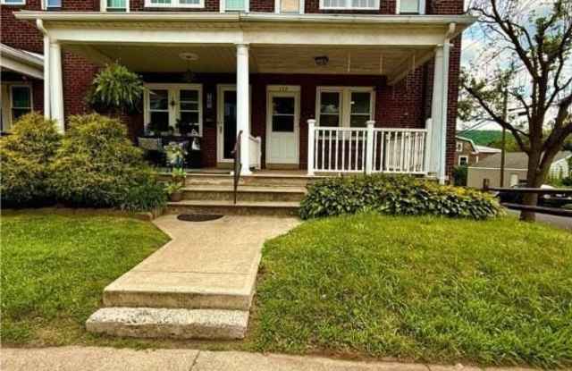 729 Spring Street photos photos