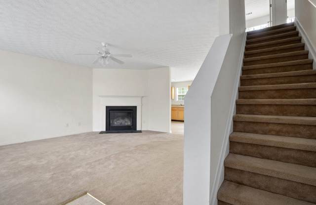 356 Clearsprings Drive Gallery 3