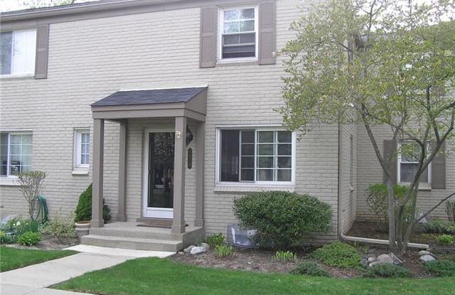 1810 GRAEFIELD Road - 1810 Graefield Road, Birmingham, MI 48009