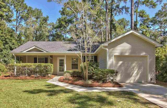 7805 N BRIARCREEK Road Gallery 1