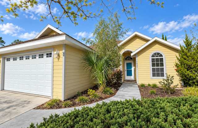 3 Bed 2 Bath Single Family Home in Turkey Creek! Gallery 3