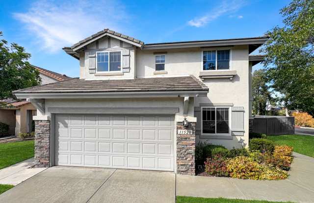 Beautiful 4B/3BA house w/ large backyard in Scripps Ranch! photos photos