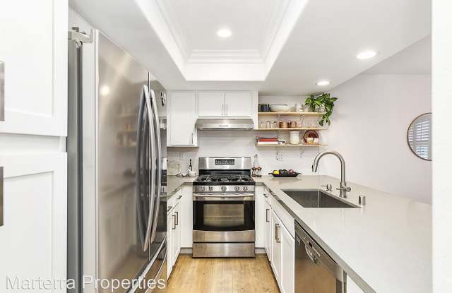 2164 Canyon  Unit F Gallery 3