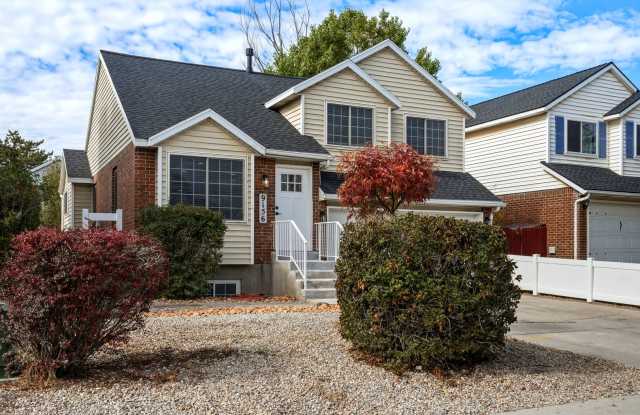 Newly Remodeled 5 Bedroom Home in West Jordan! Gallery 3