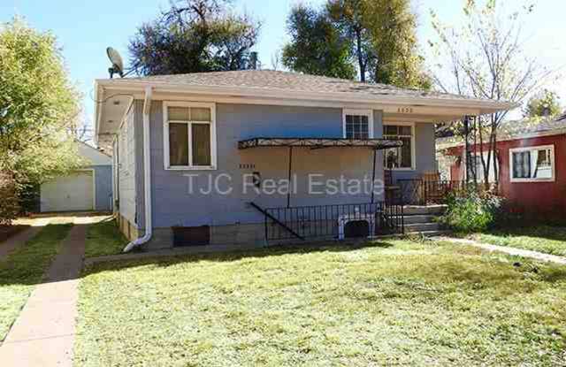 DU Home for Rent! Upper Unit Available. photos photos