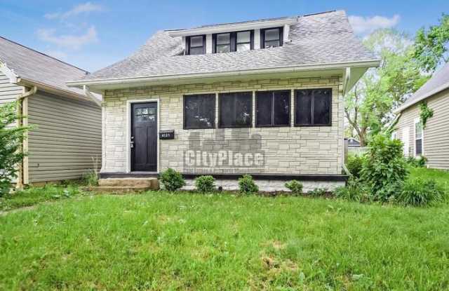 4121 Byram Avenue Gallery 4