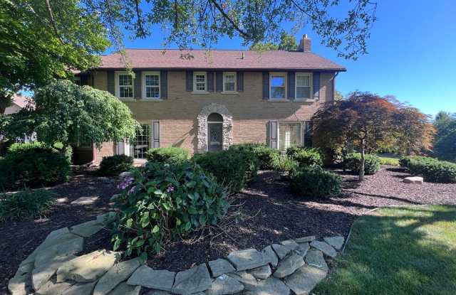 Spacious Four Bedroom Home in Byron Center! photos photos