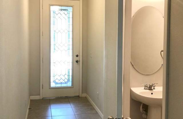 11428 Center Lake Drive Gallery 3