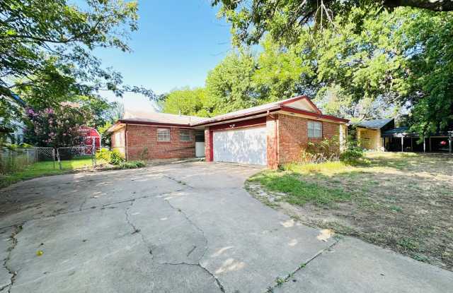 3 Bed 1.5 Bath 2 Car Garage Duplex In Del City photos photos