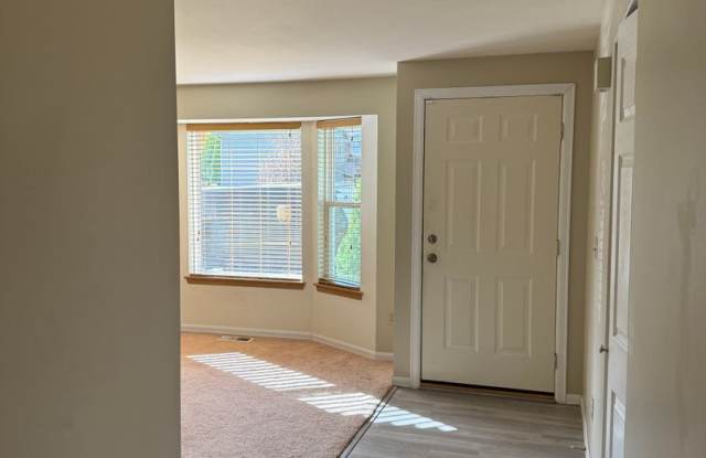 Charming Rambler in Diamond Hills Gallery 3