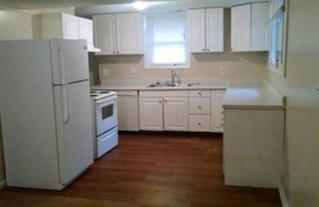 9525 Booth Ave (MOVE-IN READY)!! - 9525 Booth Avenue, Kansas City, MO 64134