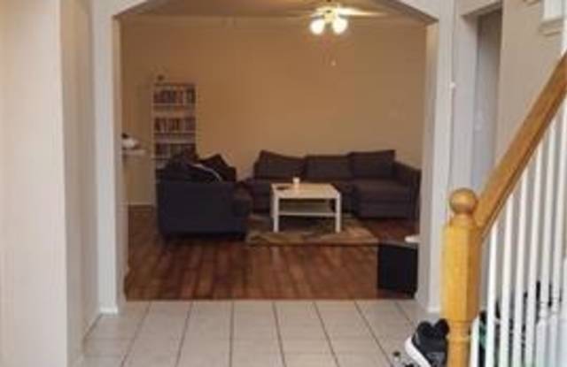 5525 Sundance Drive Gallery 3