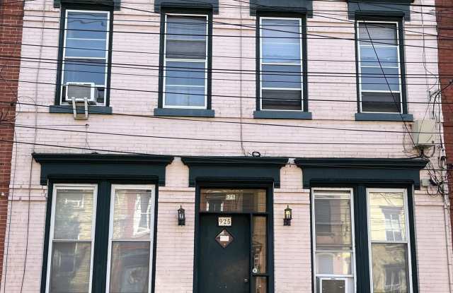 925 PARK AVE photos photos
