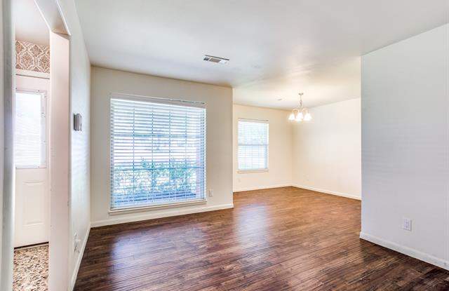 3701 Park Ridge Boulevard Gallery 4